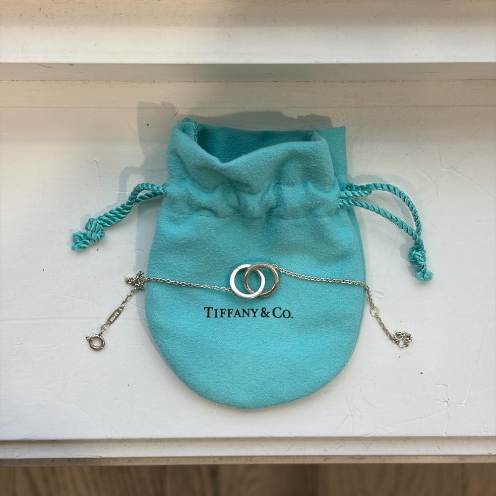 Tiffany & Co. Interlocking Circles Chain Silver Bracelet